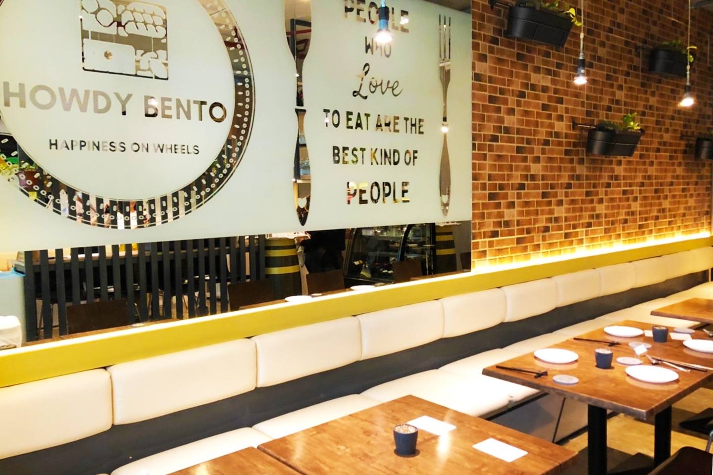 セブITパークに日本人シェフこだわりの洋食屋がオープン！