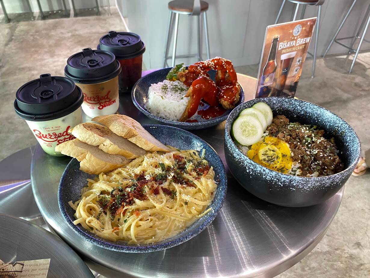 話題沸騰！新感覚のカフェバー「Buzzed Station Cebu（バズド・ステーション・セブ）」