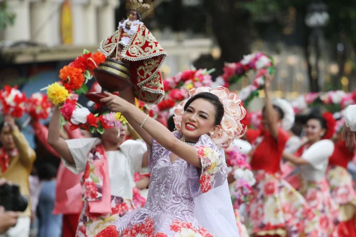結論｜旅行前に特に確認したいのは1月、Holy Week、5月、11月、年末年始を示すセブの写真