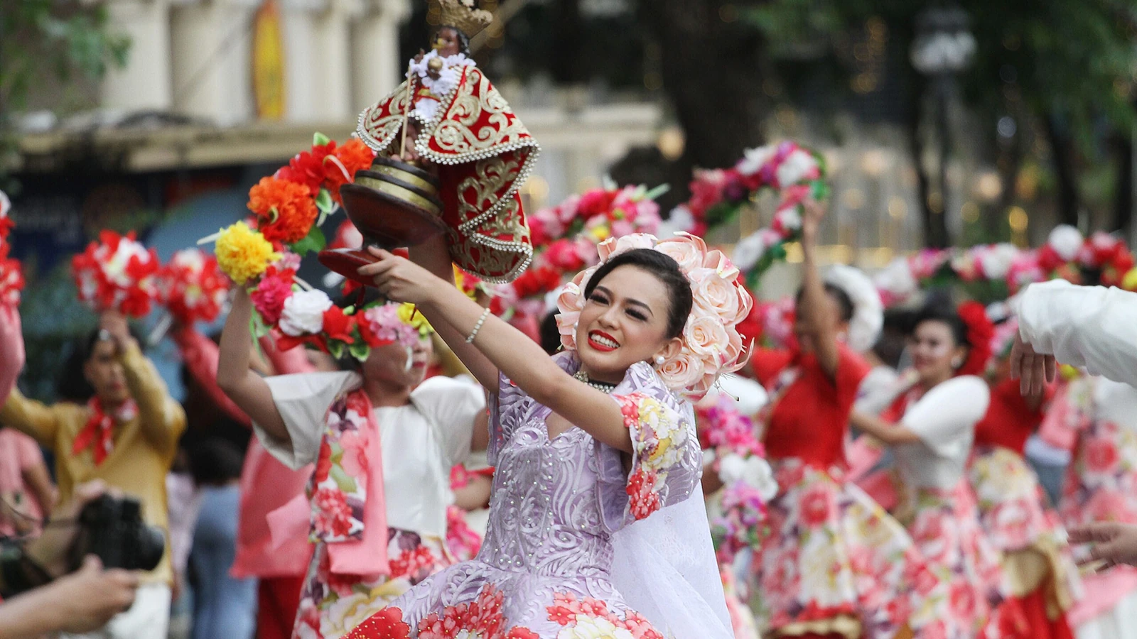 結論|旅行前に特に確認したいのは1月、Holy Week、5月、11月、年末年始を示すセブの写真