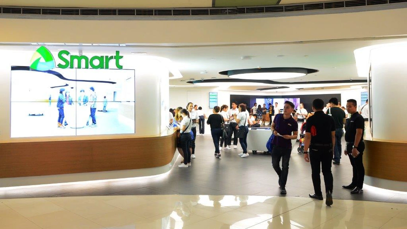 4.Smartを示すセブの写真