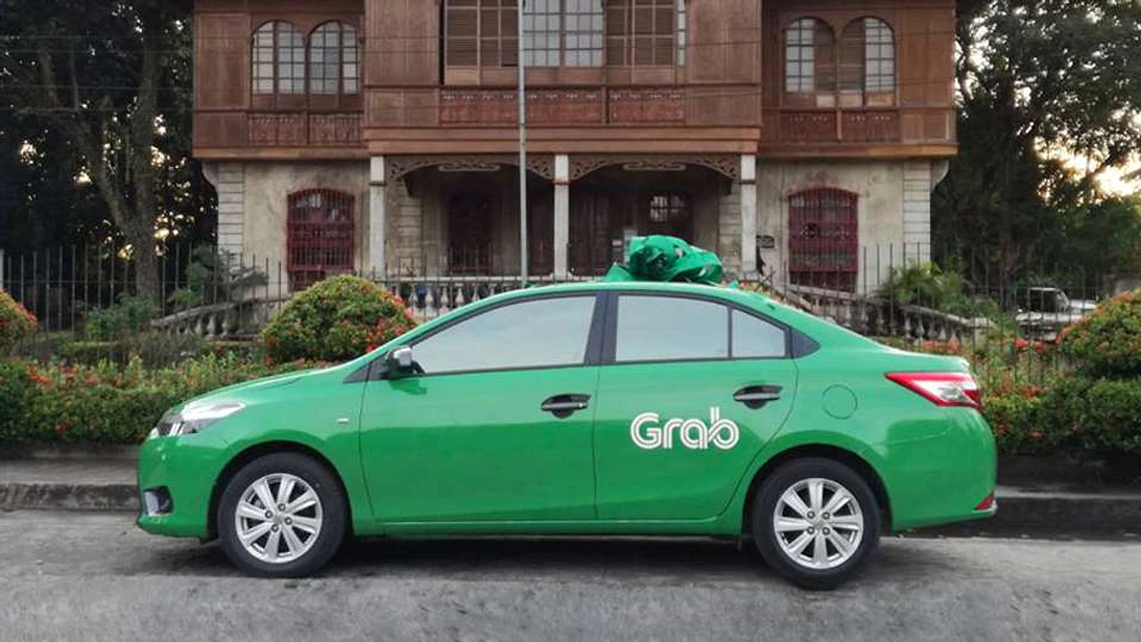 徒歩圏が限られるマリバゴで移動費も考えるGrab車両