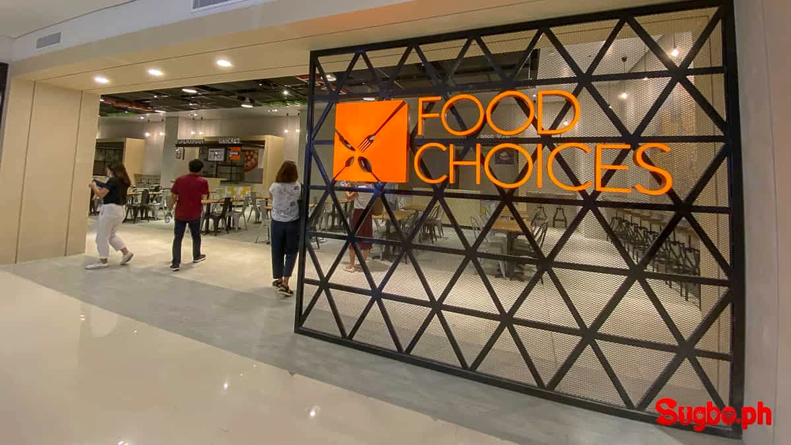 Ayala Malls Central Bloc内の買い物・飲食フロア