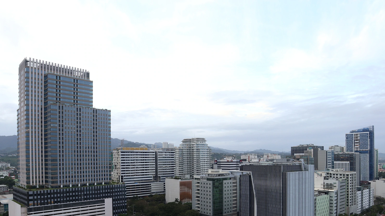 週末に訪れるセブ市内のビジネス街