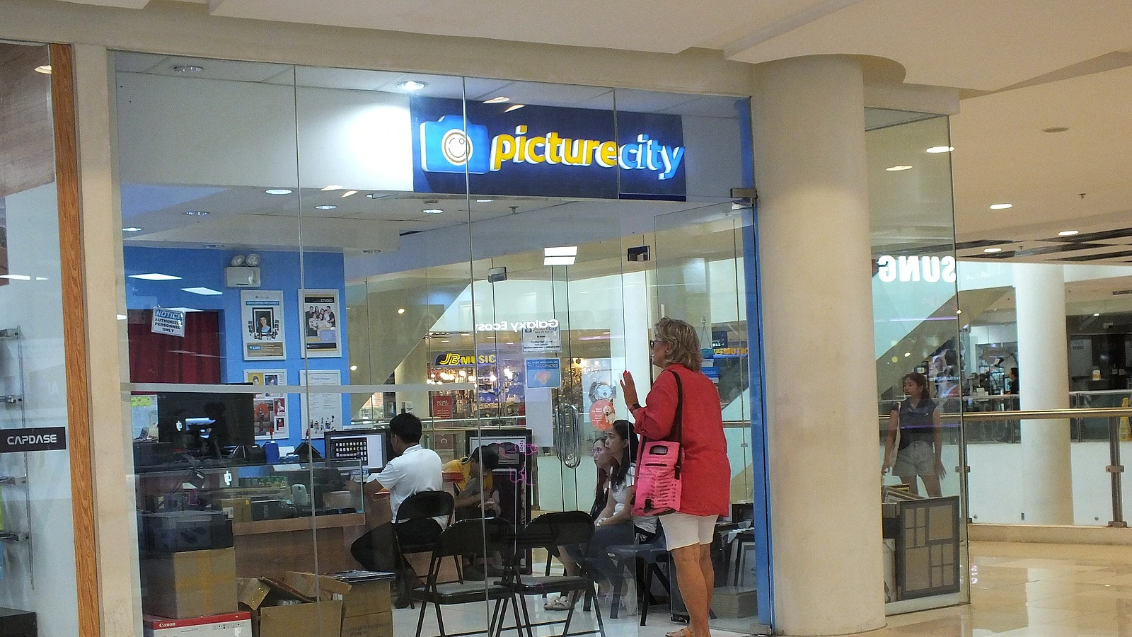 セブ市内へ移動して利用するAyala Center Cebu