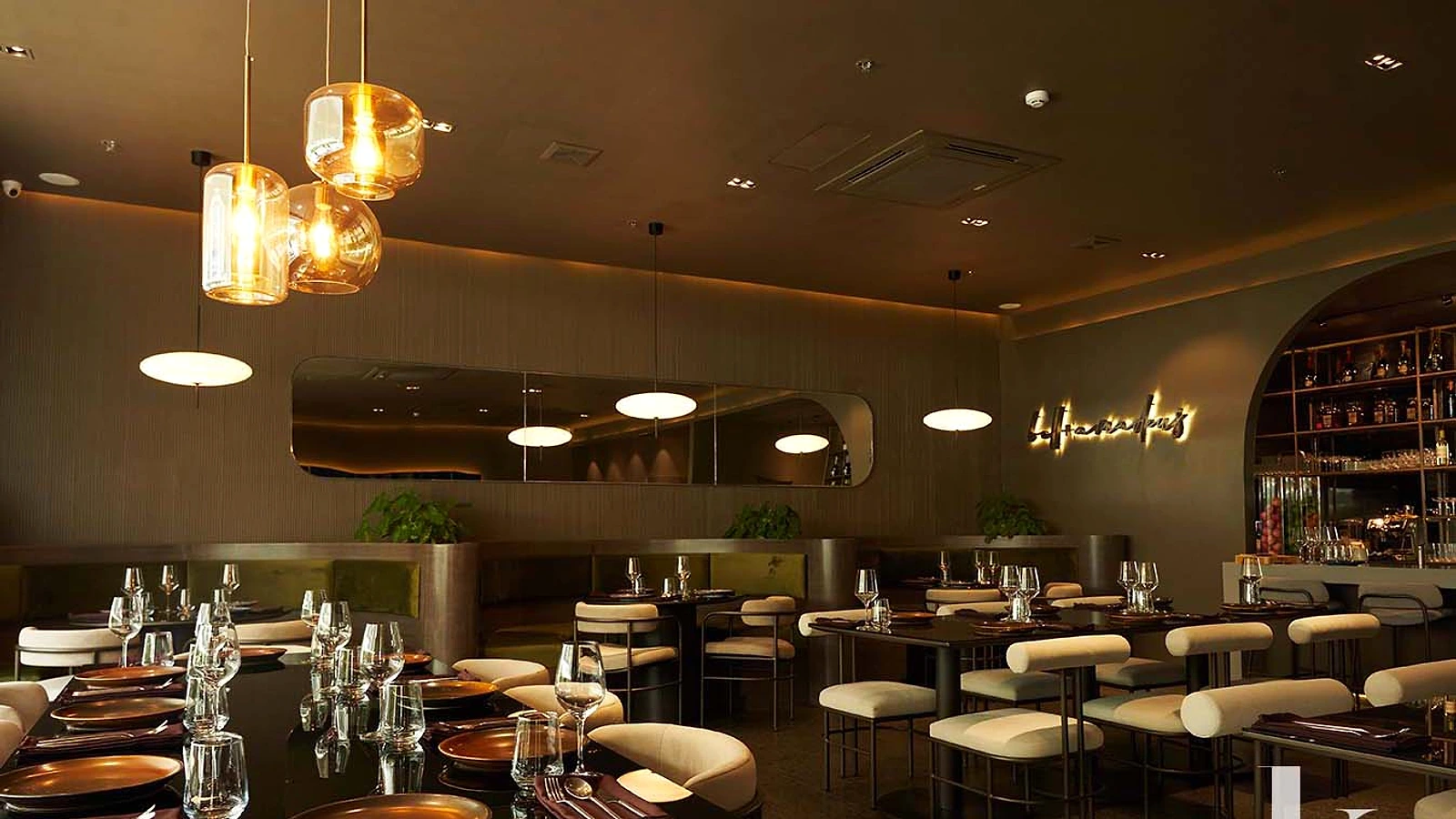 Bell+Amadeusの料理と店内