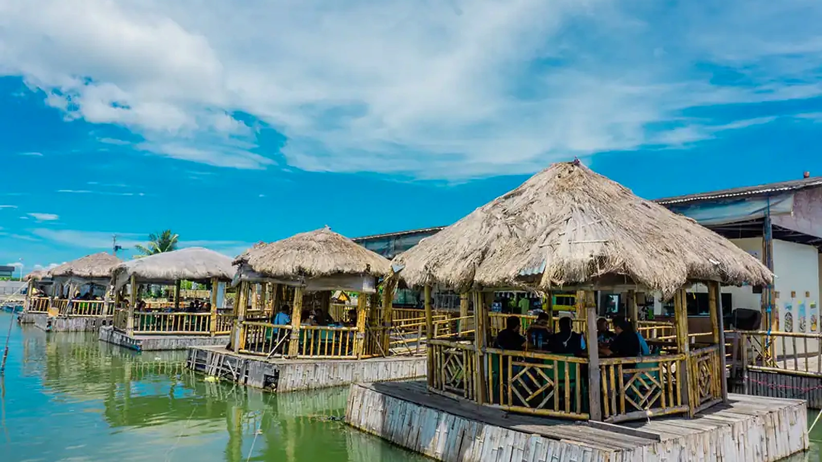 Lantaw Floating Native Restaurant