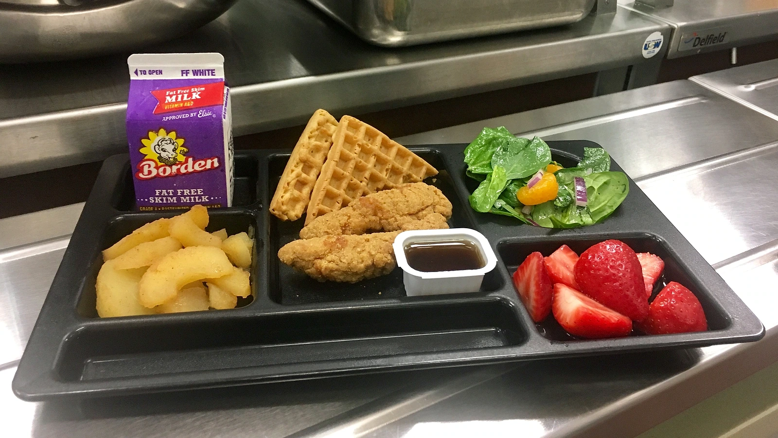 学校食を利用する食堂・ビュッフェ