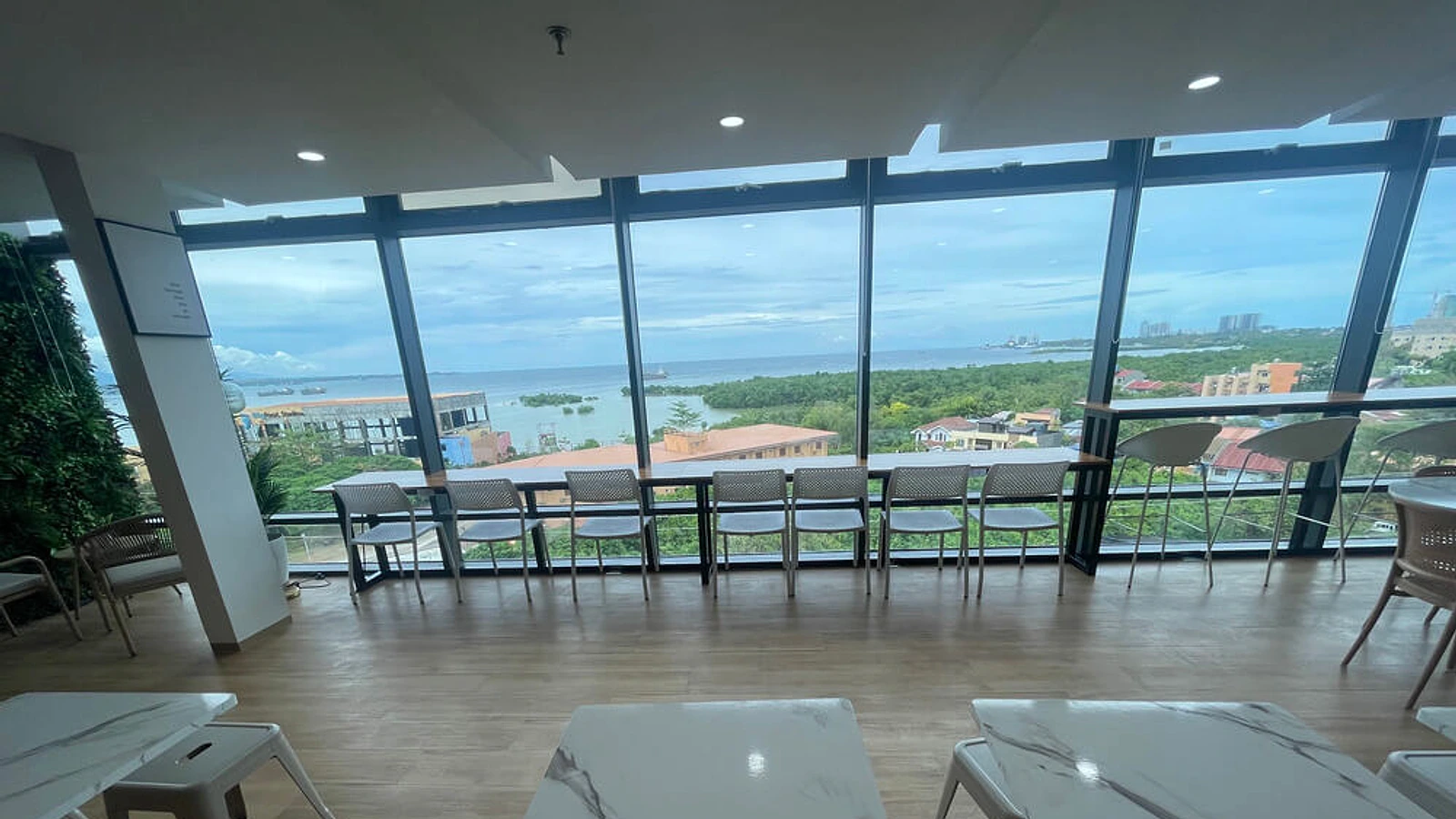 Cebu Blue Ocean Academyから見える海
