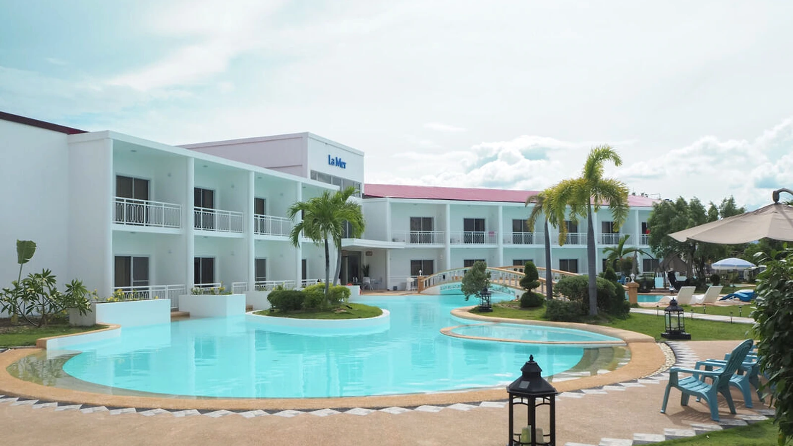 コルドバ郊外・親子校内型キャンパス