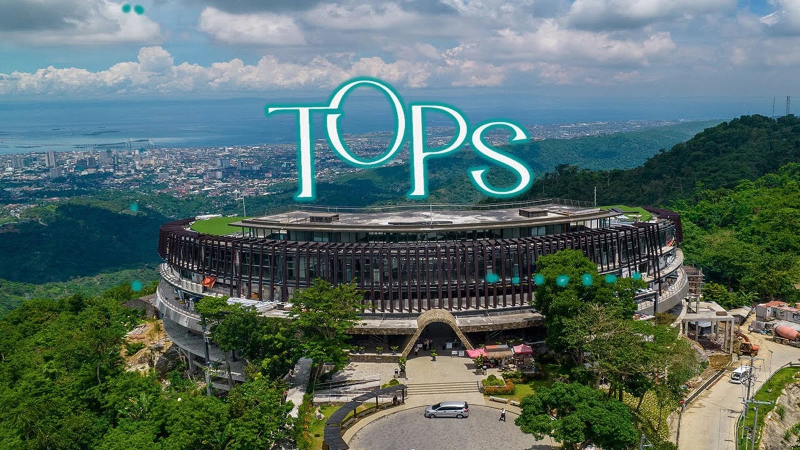 TOPS・Busayの基本情報を示すセブの写真