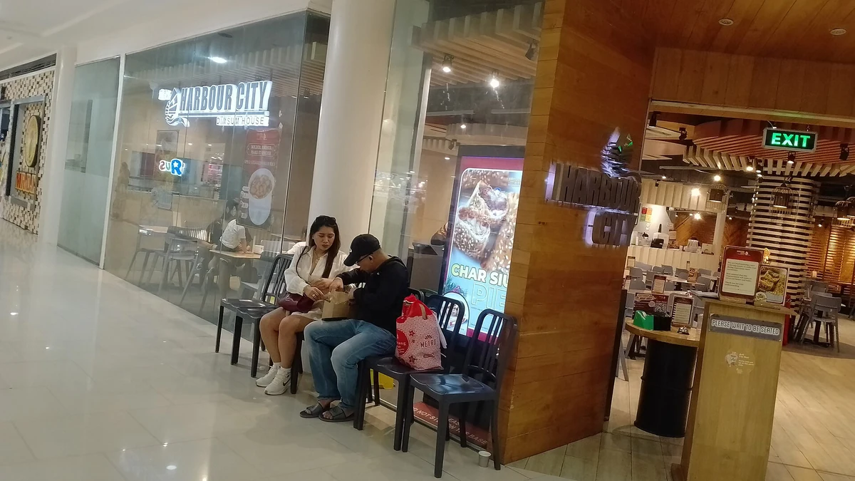 Ayala Center Cebu Chinese・Thai・Vietnamese・Pan-Asian Restaurant完全ガイド2026｜Dim Sum・Bánh Mì・Lemon Grass・Ulli’sを比較