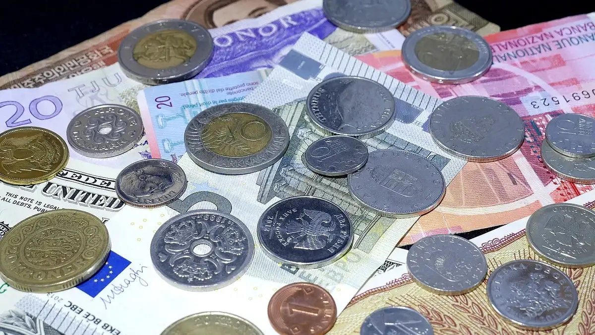 Cash InとCash Outを考えるためのBanknotesとCoins