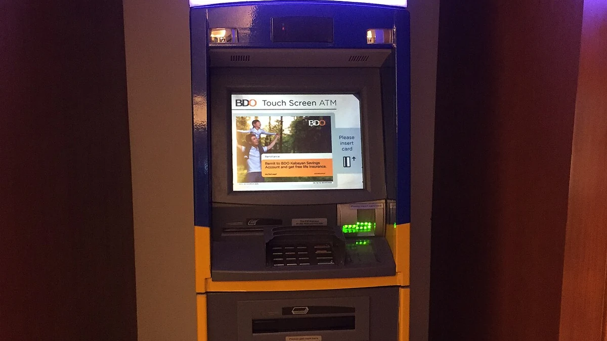 海外発行カードでATMから₱20,000。手数料₱250は高い？BDOで計算