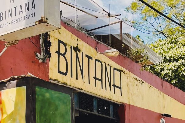 セブのBintana Coffee House｜Elizabeth Pondで食事とアートを楽しむ
