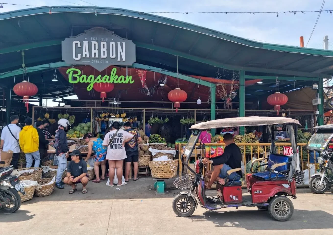 セブ市のCarbon Marketの歴史|石炭由来の名前と1964年の市場用地