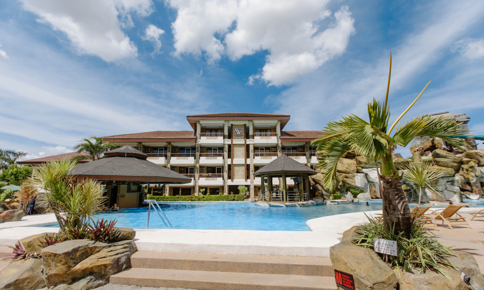 セブのMantawi Drive｜Cebu Westown Lagoon周辺の施設と到着先