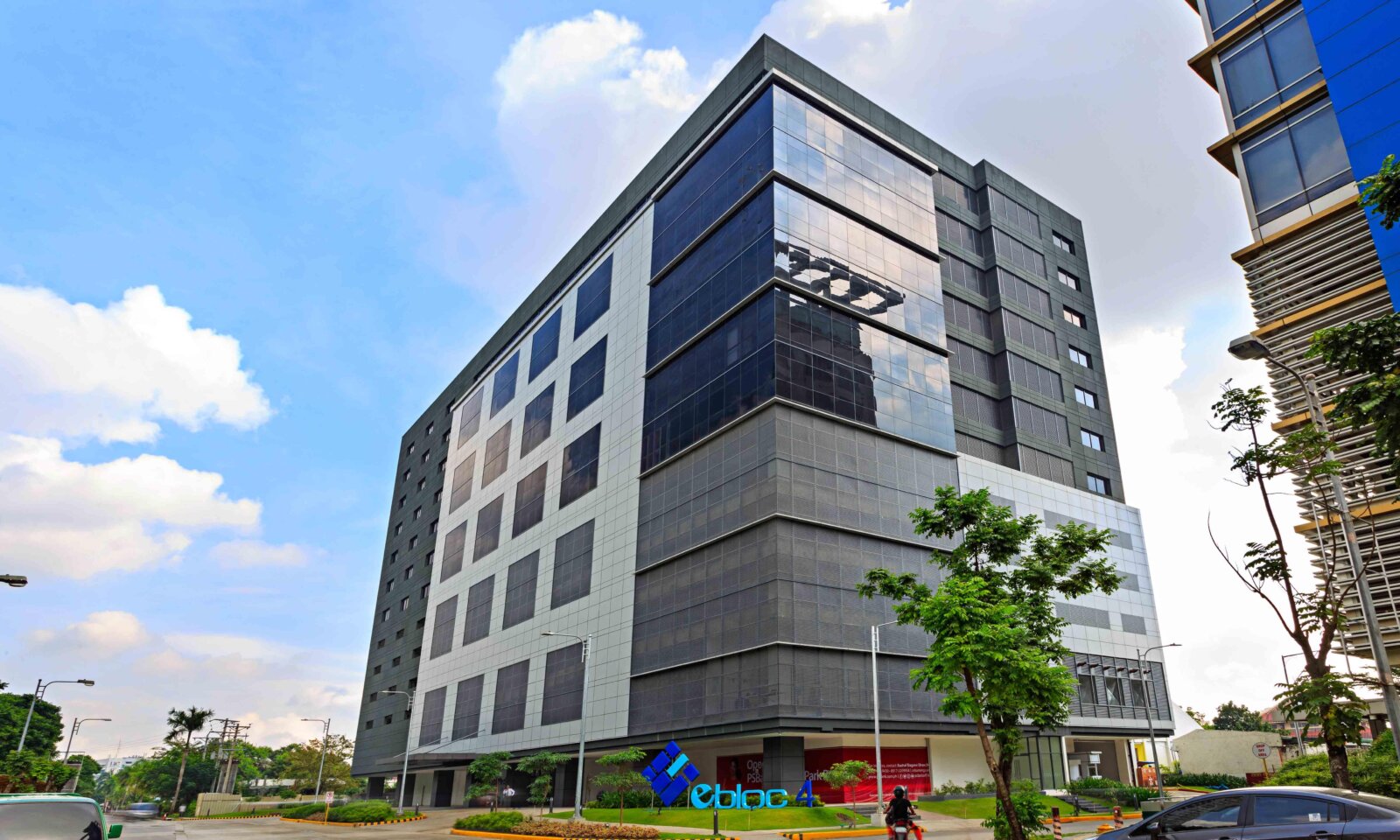 eBloc 2・3・4比較2026｜Floor・GLA・Parking・Retailを公式データで比較