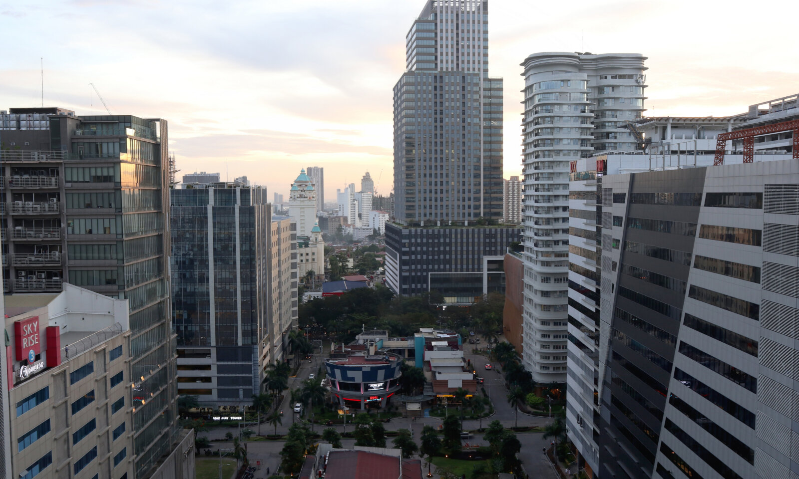 Cebu IT Parkに入っている主要企業一覧｜BPO・IT・金融・Healthcareを業種別に整理