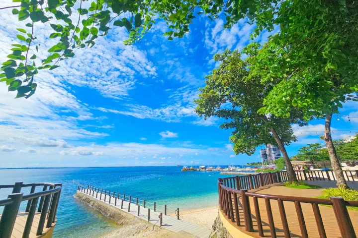 セブ・マクタンのSavoy HotelとMercure Mactan Cebuを比べる