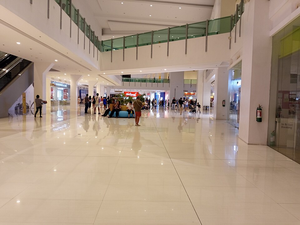 セブ市のIL Corsoで店を探す｜North Coast・South Coast・Central Piazza・Dragon Walk