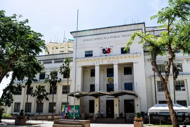 セブ市中心部にある現在のCebu City Hallの外観。