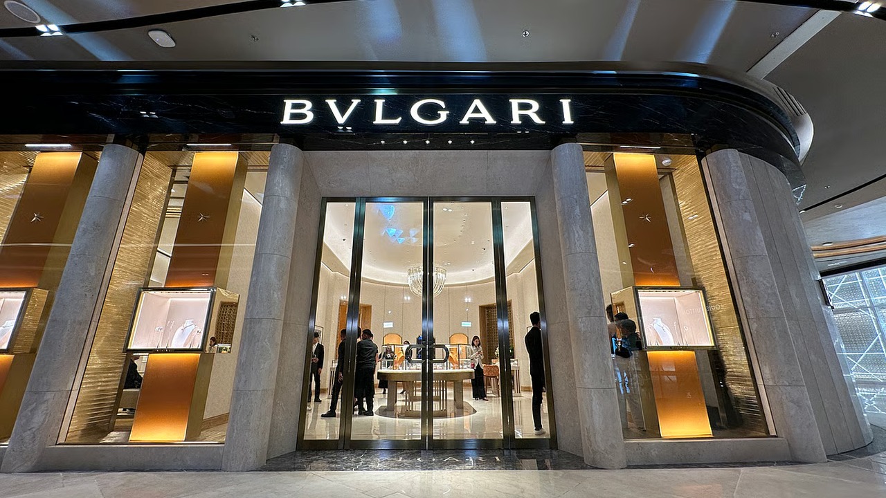 セブのBulgari NUSTAR Cebu｜ジュエリー・時計と購入後の相談窓口を確認する