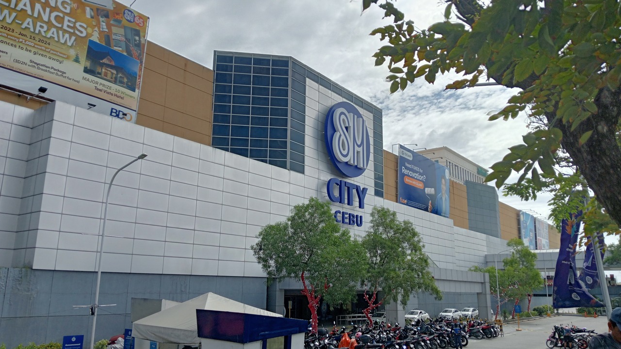 セブのSM City Cebu駐車場 既存区画・Steel Deck・増設部分の見分け方を紹介する