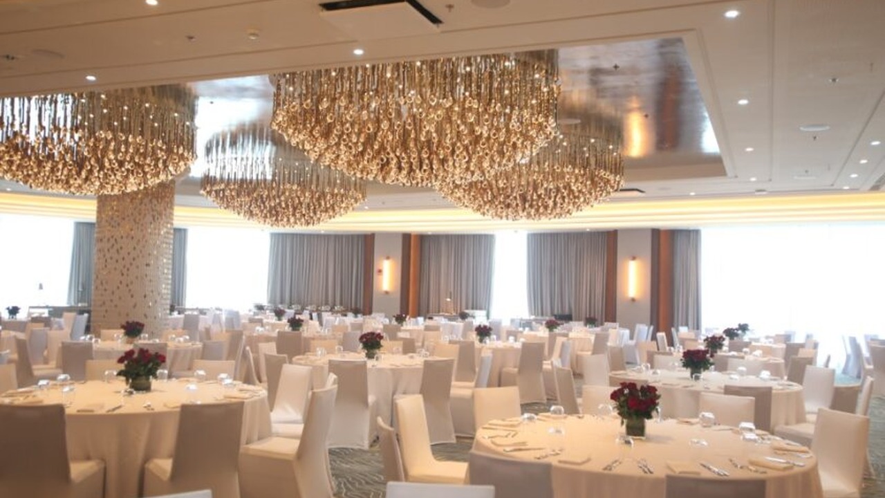 NUSTAR Ballroom | 676m2の宴会場と会議・祝賀会のレイアウト
