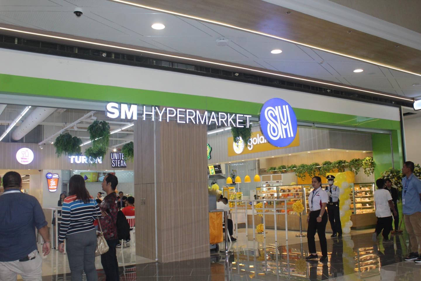 SM Hypermarket J Mall|食品・日用品の買い物と売場・入口の確認