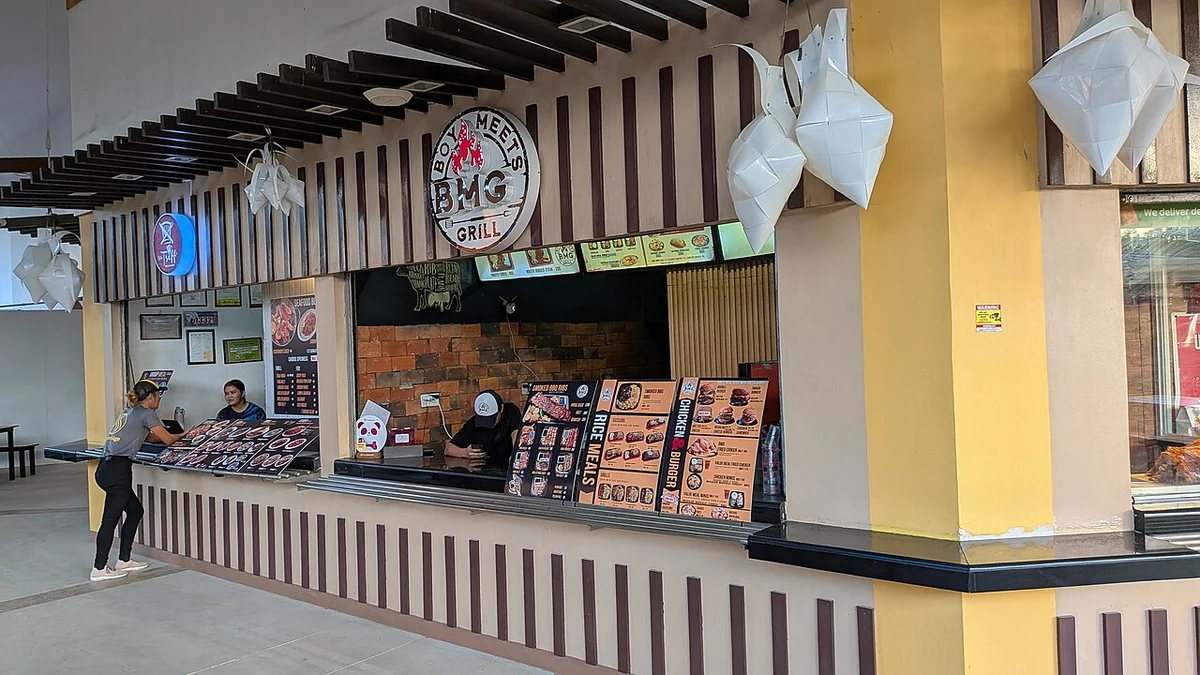 セブのマクタン AlfrescoでLechonを注文する｜Ayer’sの一人分・量り売りとLolo Pinoy