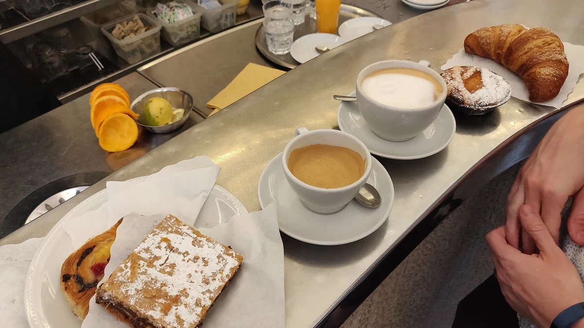 セブ・ビジネス・パークで朝から営業するCafe【2026年版】｜6時・7時・8時・9時から使える店をOpening Time順に比較