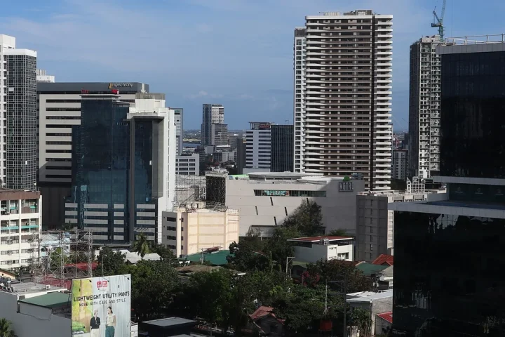 Cebu Business Park Company Database 2026｜会社名・Building・業種・Cebu拠点機能を一覧化