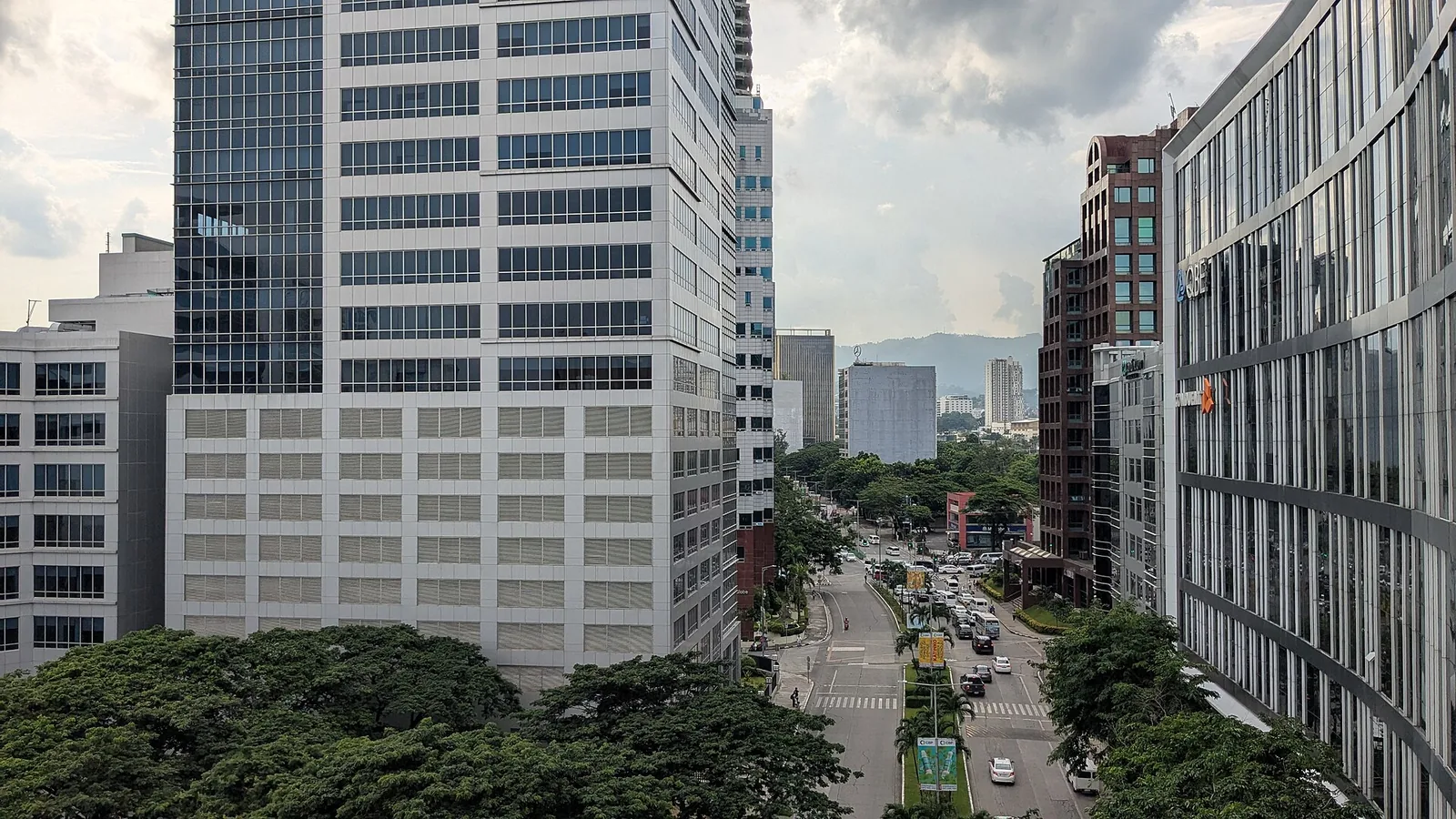 Cebu Business Parkの通り