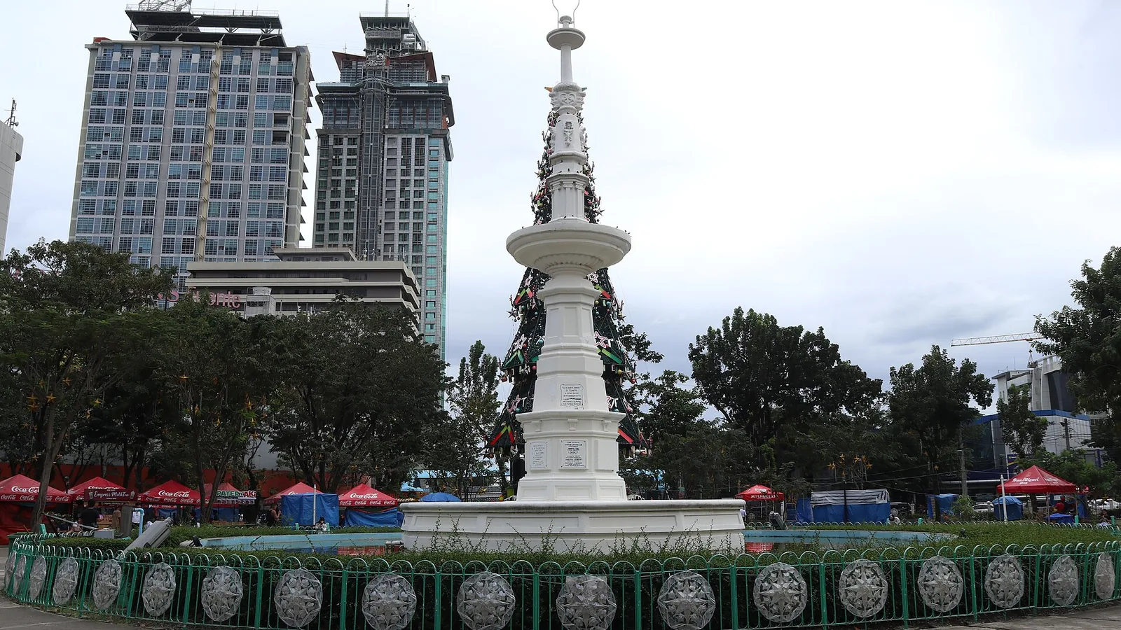 Fuente Osmeña Circleの噴水
