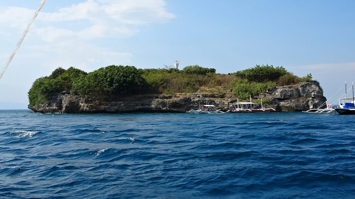Pescador Island
