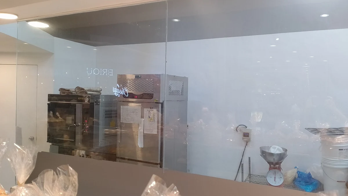 BakeryでBreadを焼く作業