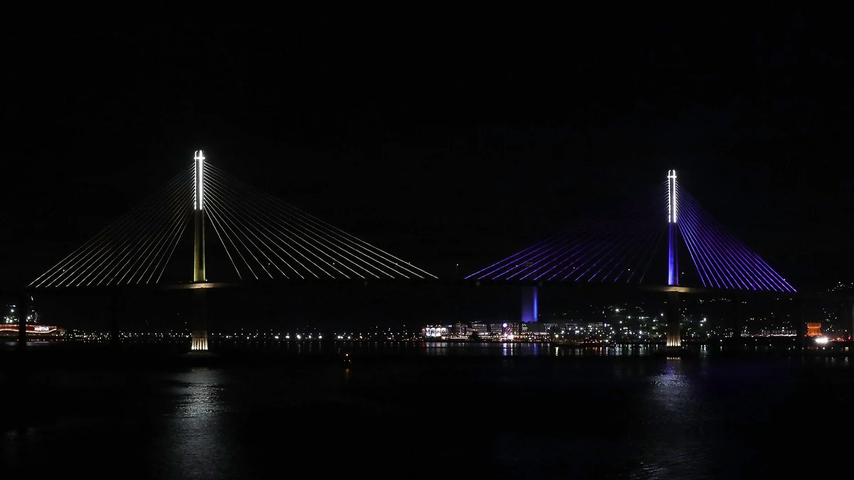 夜のCCLEX(Mactan Channel)