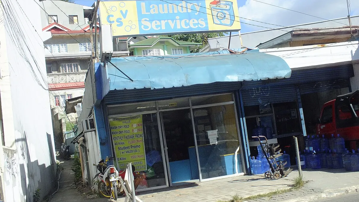 Cebu Cityの住宅地にあるLaundry Services