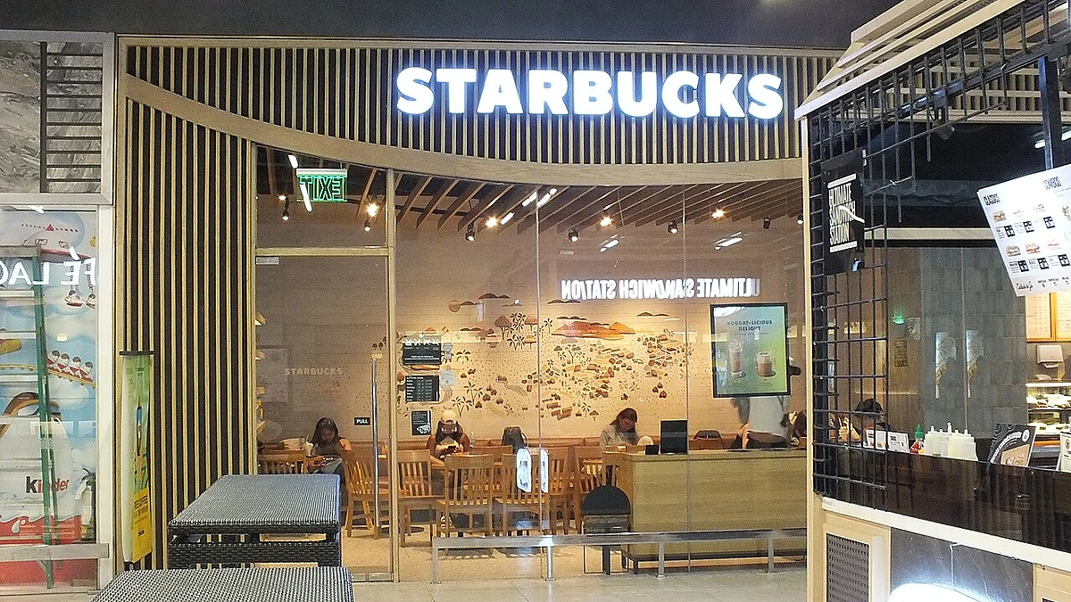 コーヒーチェーンの店舗