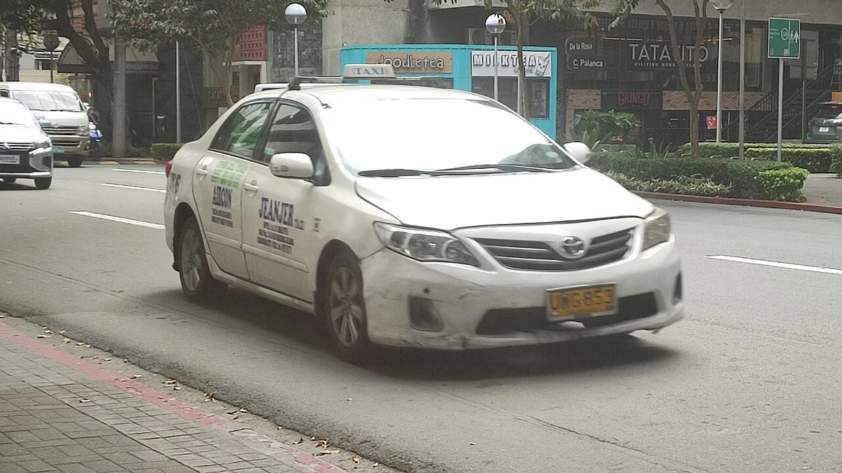 配車で利用する白い車両