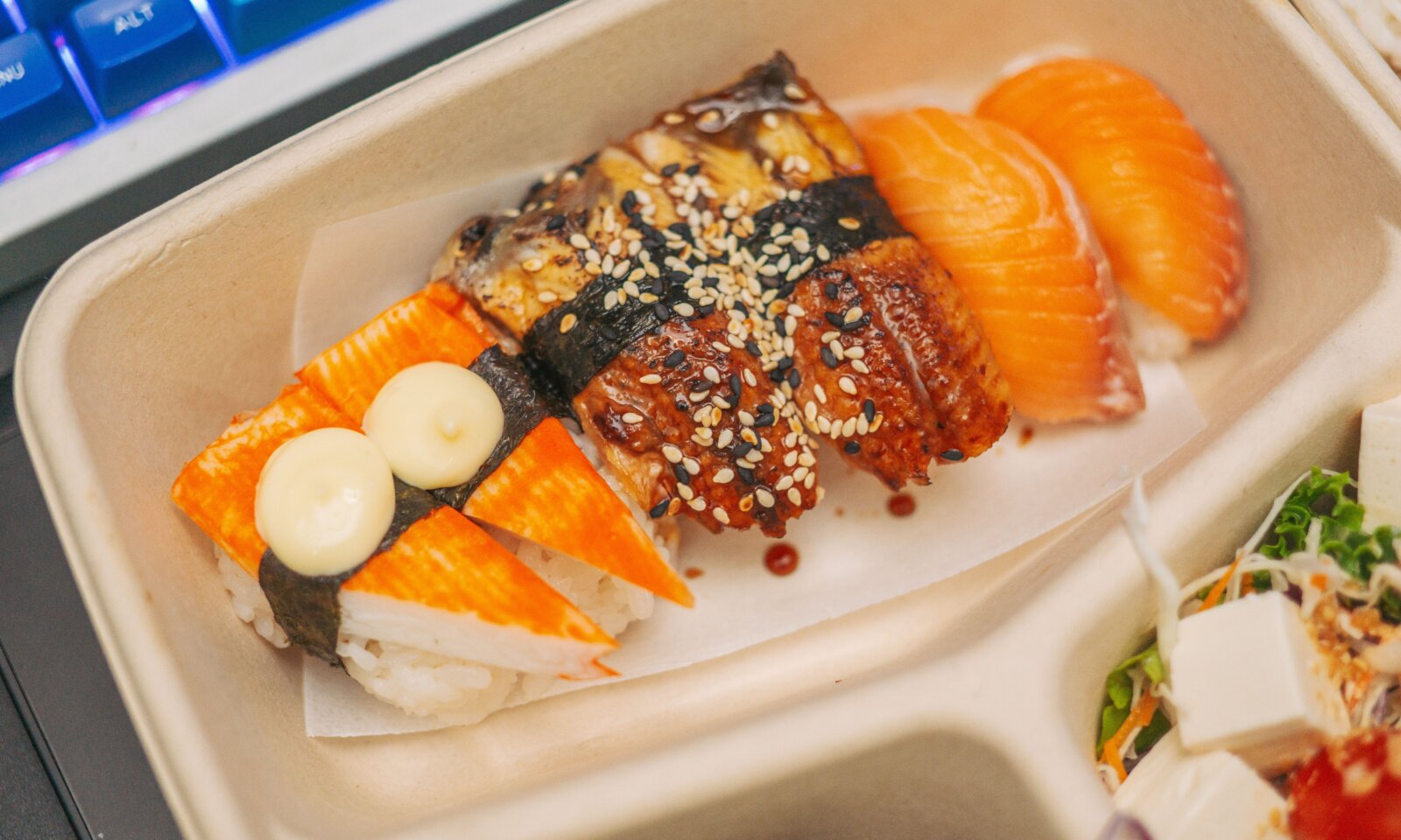 セブのOoma SM City Cebu｜巻き寿司・丼・Bentoのメニューを使い分けるを確認する