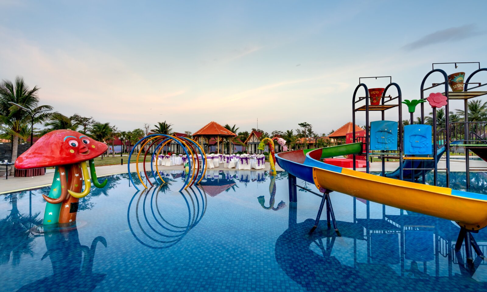 セブのSolea マクタン Waterparkガイド｜プール・遊具・利用条件・持ち物