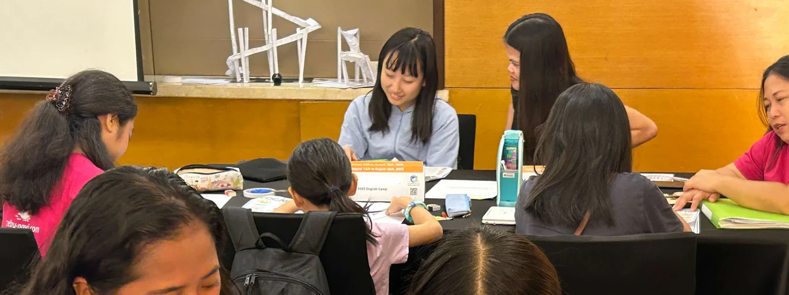 宿务少儿与青少年留学选校:年龄、课程与一对一比较