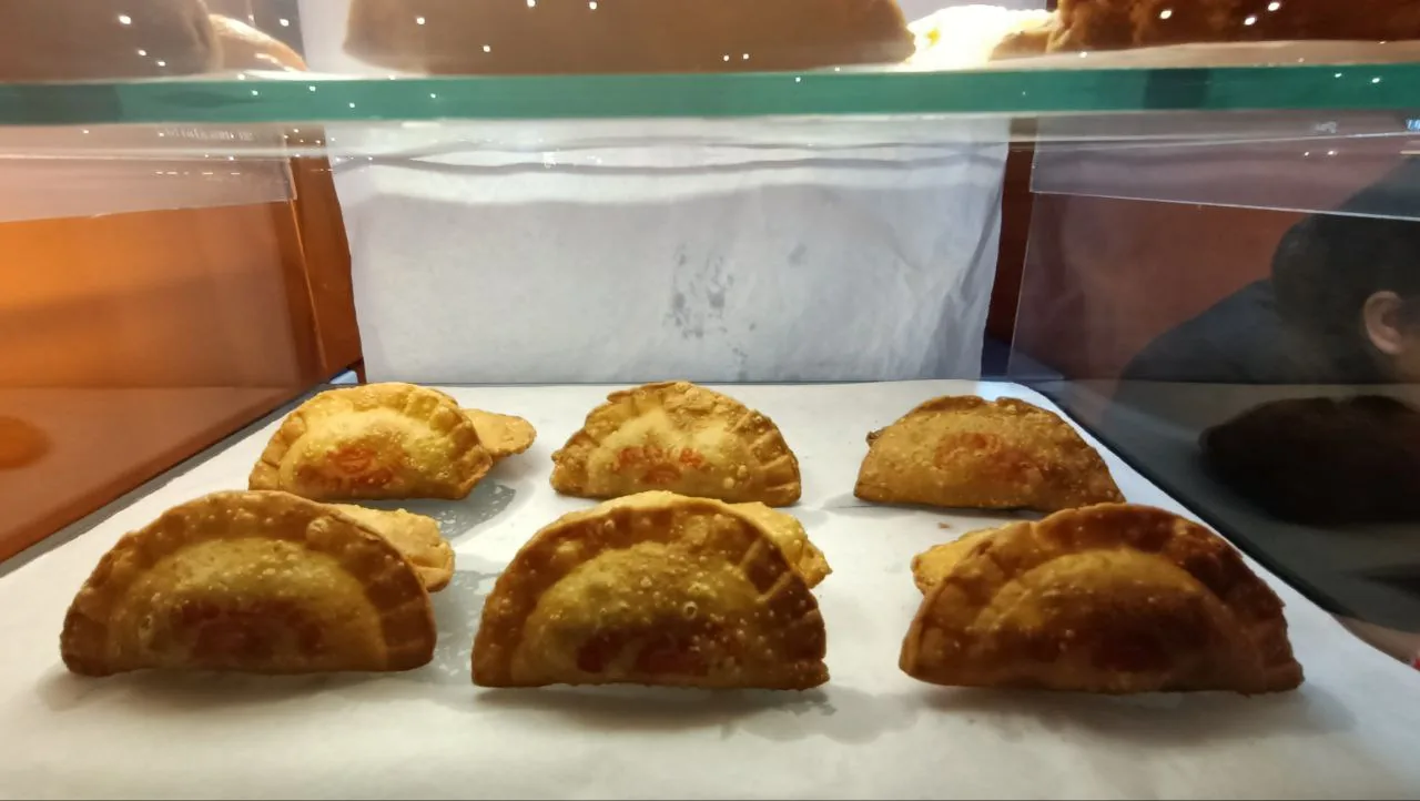 Sugbo Mercado的Empanada馅饼