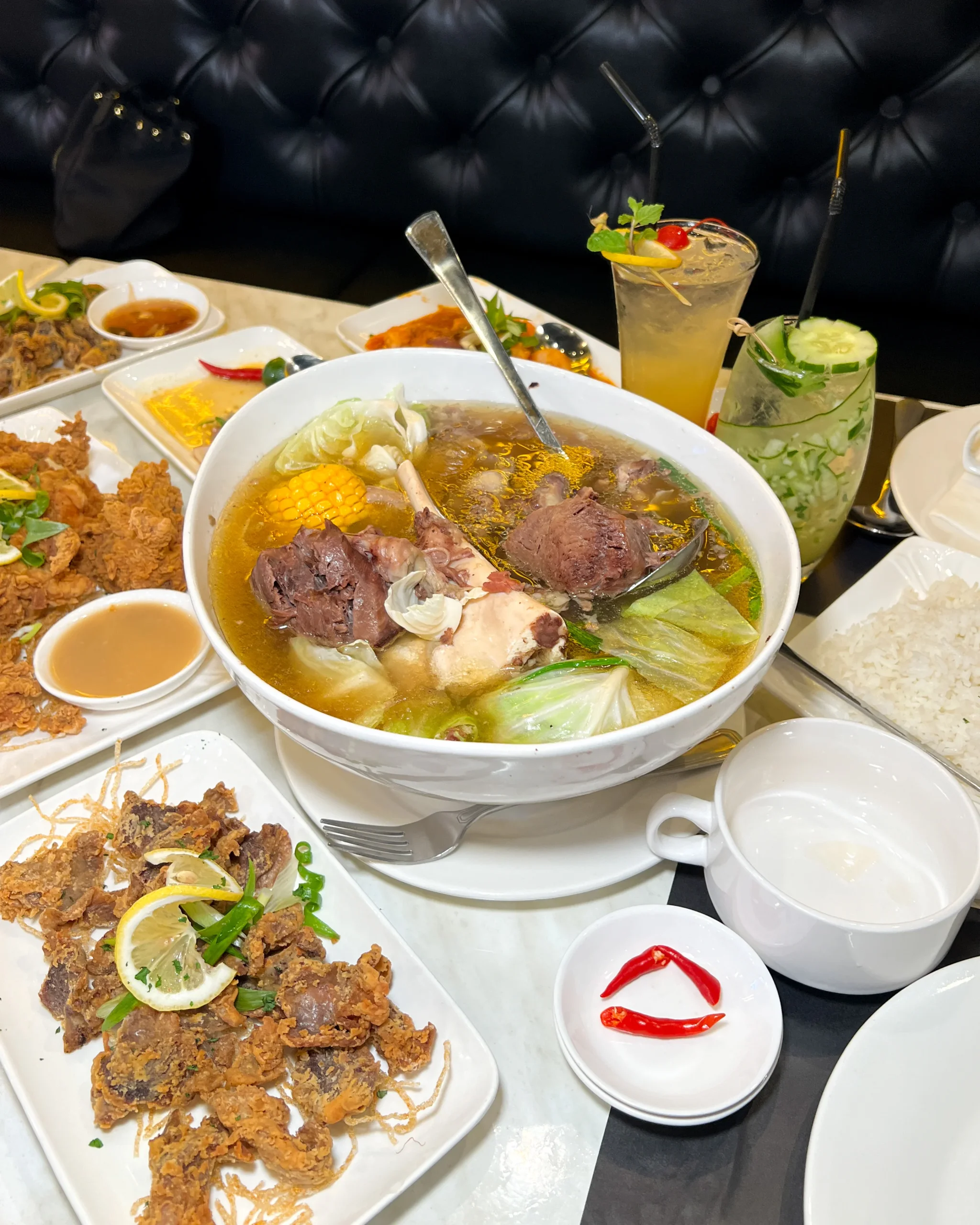 第一次吃菲律宾菜:10道入门料理与风味指南