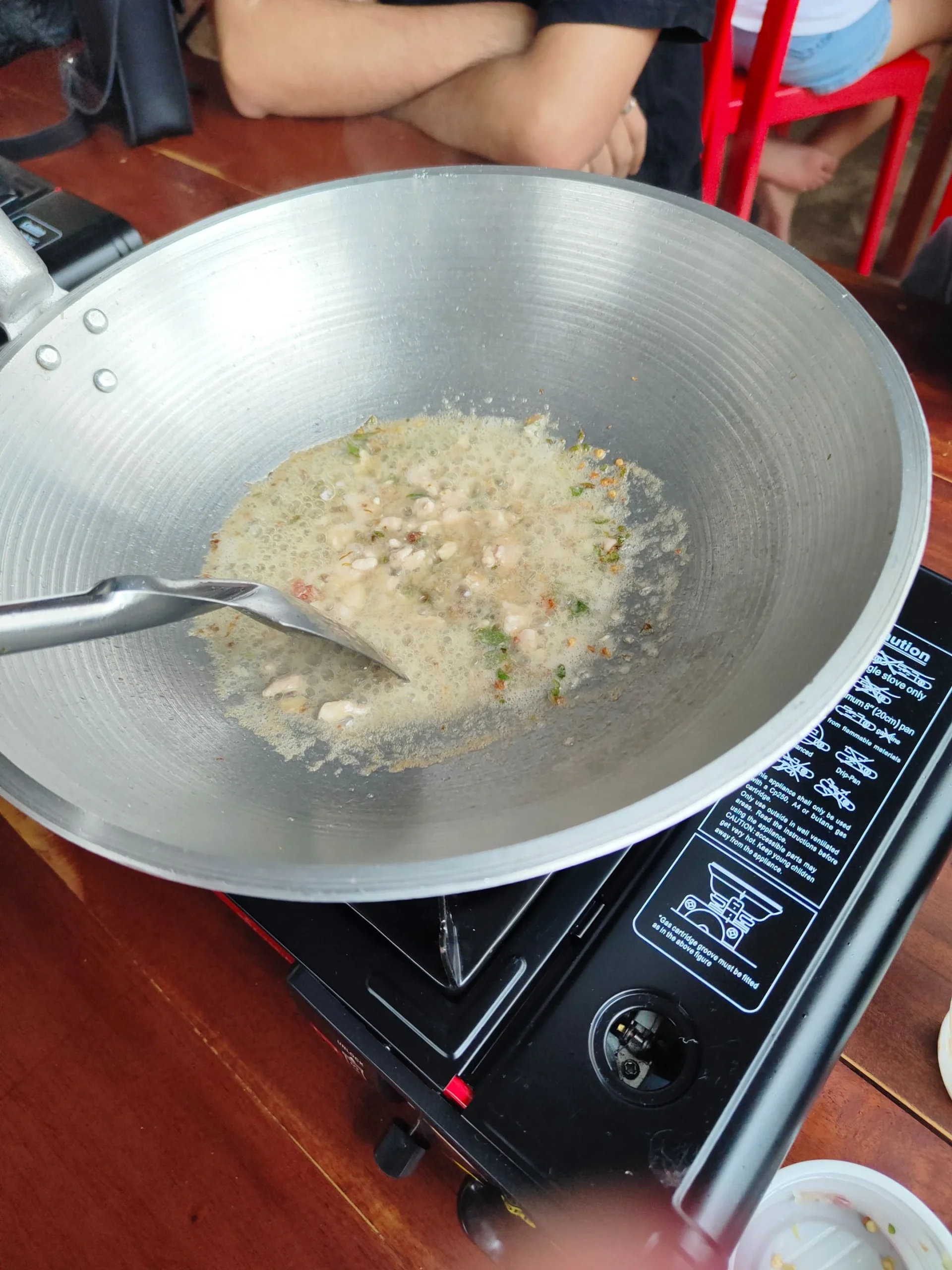 宿务雨天怎么选GrabFood和foodpanda?IT Park与麦克坦外卖对比