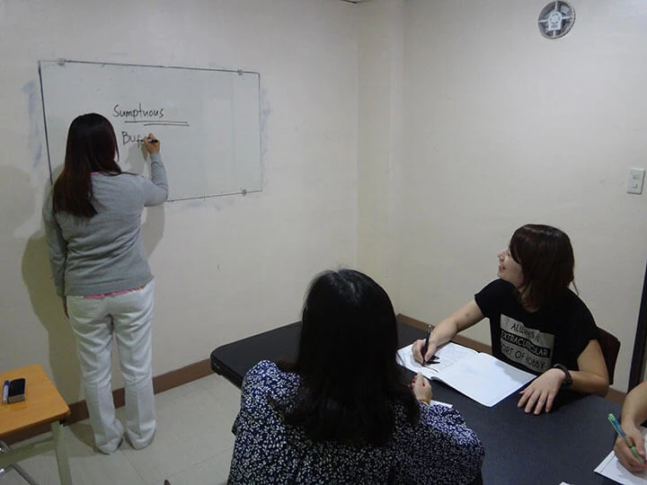 Cebu Blue Ocean Academyのマンツーマン授業の様子