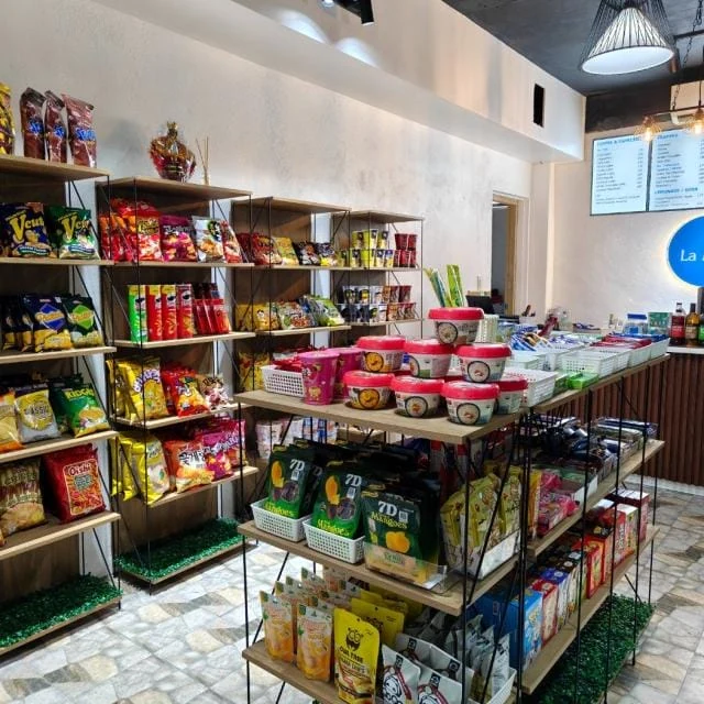 EV Academy La Merの校内の売店