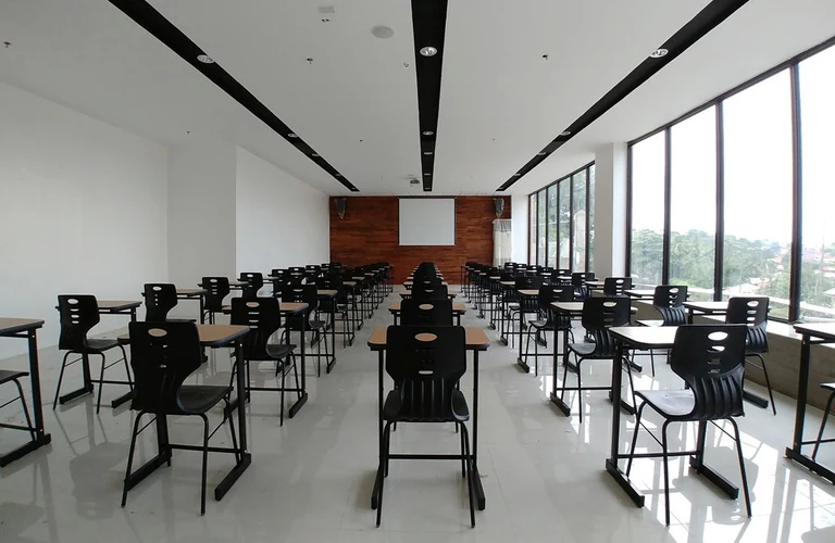 EV Academyタランバン校のグループ授業の教室